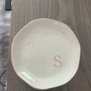 Elegant White and Gold Monogrammed Ring Dish